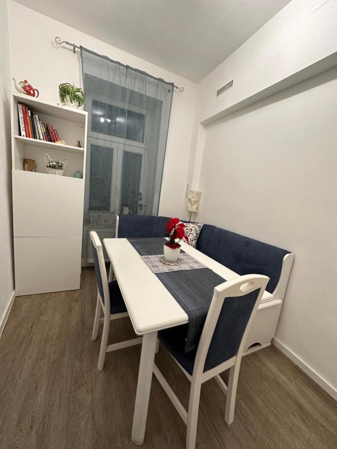Apartamento Cosy & Quiet In 17th District