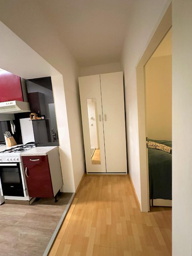 Apartamento Cosy & Quiet In 17th District *